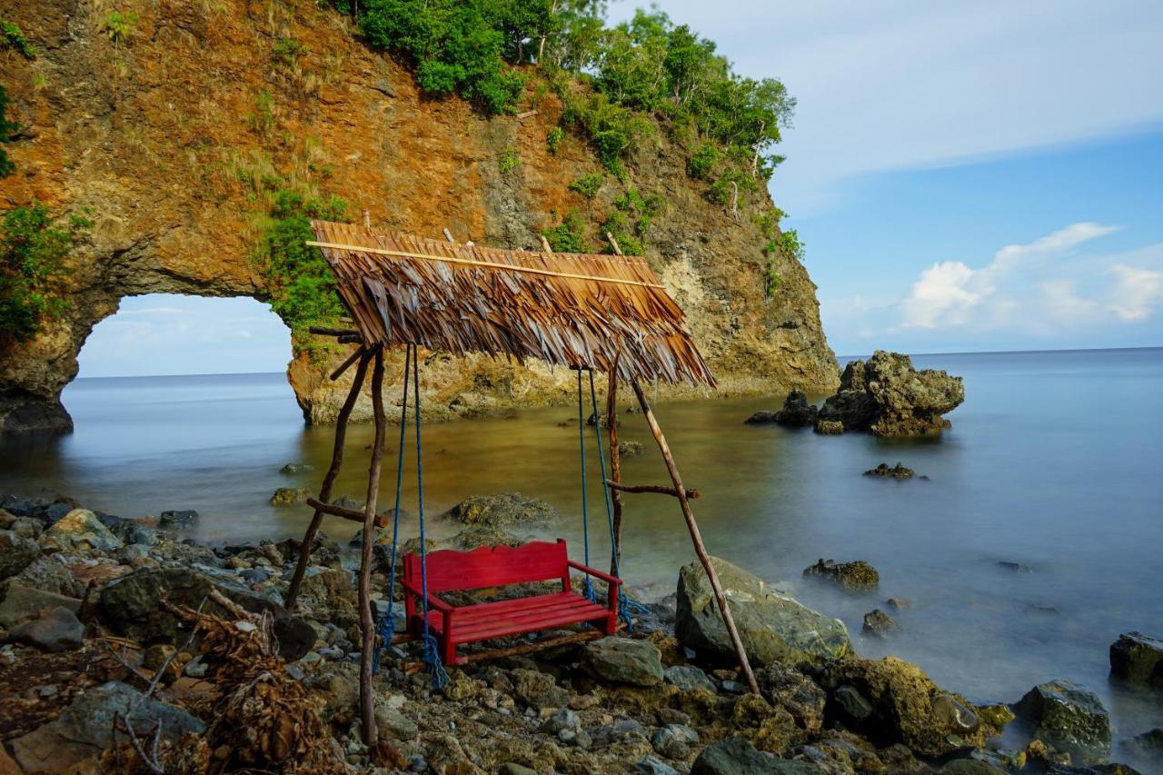 Hotel Santika Premiere Ambon Buitenkant foto